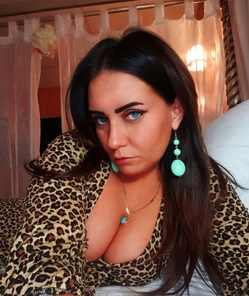 Полина